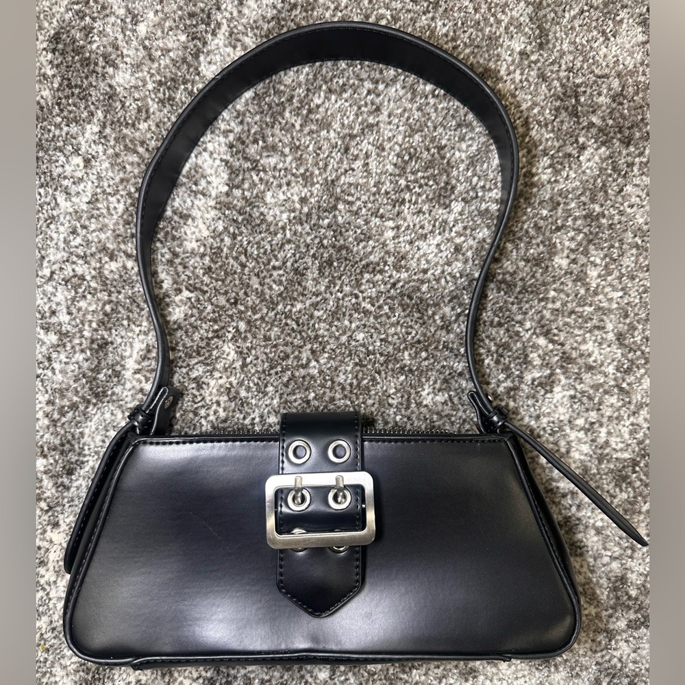 Zara Shoulder Bag with Silver Buckle
